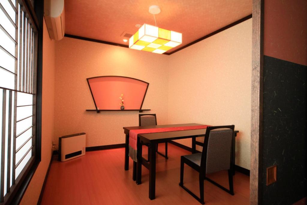 วาฟุโนะ ยะโดะ มะสึยะ Hotel ยามาโนะอุจิ ภายนอก รูปภาพ